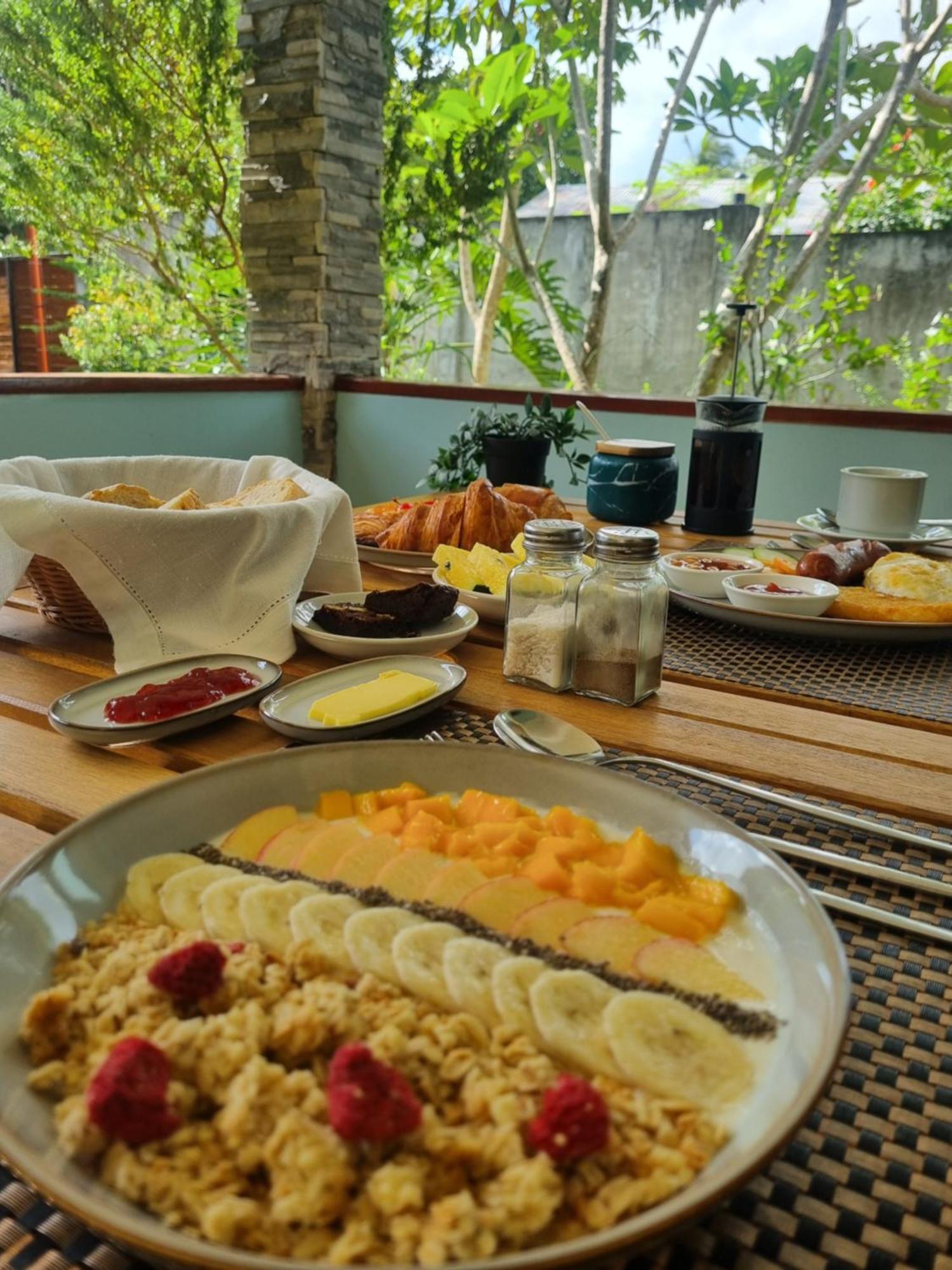 エルニド Anahaw Bed & Breakfast エクステリア 写真